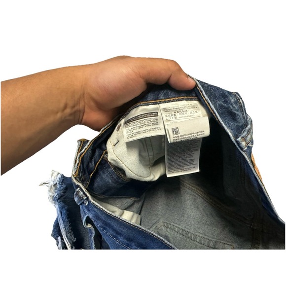 Levi's 505 Shorts Womens 34 Blue Cut Off Distressed Denim Frayed Hem Y2K Summer - Picture 4 of 9